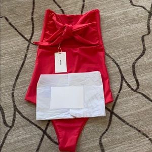 MIKOH LANA ONE PIECE IN KIMCHI